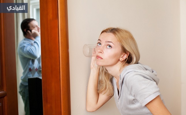 كيف يمكنك التعامل مع الزوجة الغيورة والخجولة؟ اتبع النصائح التالية